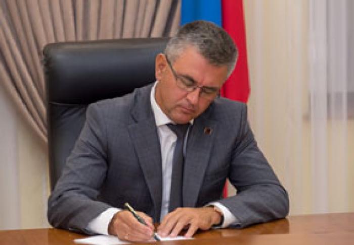 ВАДИМ КРАСНОСЕЛЬСКИЙ ПРОДЛИЛ НА ТРИ МЕСЯЦА ЗАПРЕТ НА ВЫВОЗ ПШЕНИЦЫ, ЯЧМЕНЯ И КУКУРУЗЫ