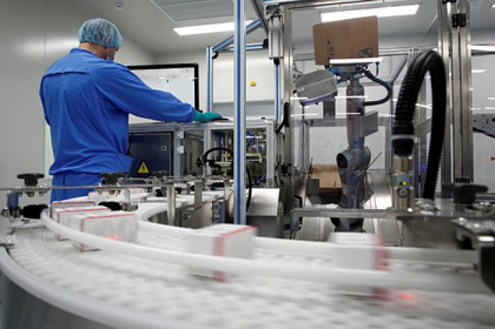 В ФРГ назвали условие для производства российской вакцины в ЕС