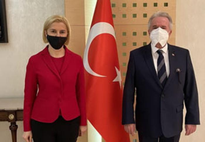 ​БАШКАН ГАГАУЗИИ ОБСУДИЛА С ПОСЛОМ ТУРЦИИ ИТОГИ ВИЗИТА В АНКАРУ