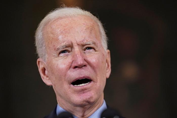 Байден обвинил Трампа в плохой подготовке к вакцинации от коронавируса