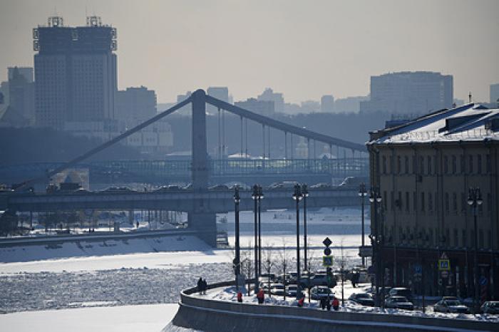 Движение на Крымскому мосту частично восстановили