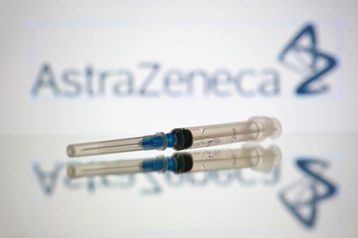 ЕС недополучит десятки миллионов доз вакцины AstraZeneca