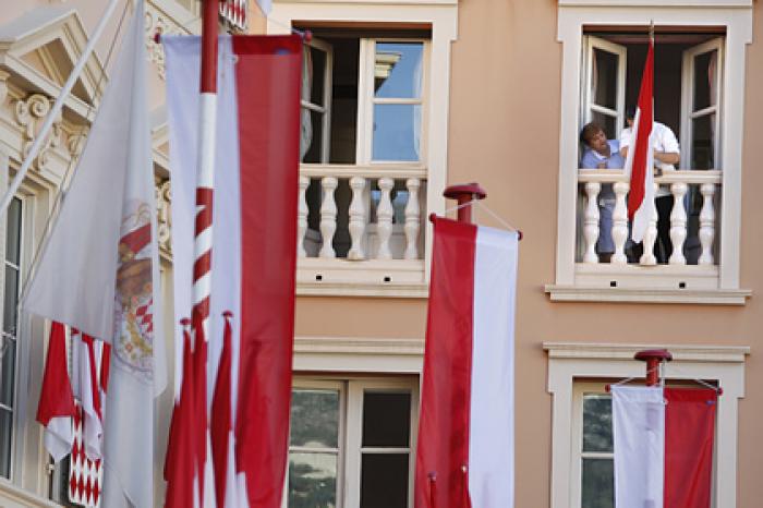 Князь Монако попросил Россию поставить «Спутник V» для всего населения страны