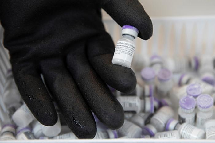 На Украине началась регистрация вакцины Pfizer