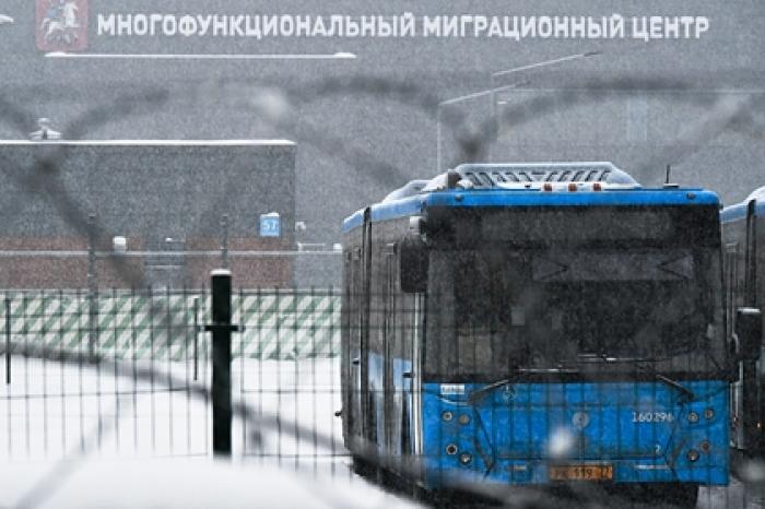 Подсчитано число находящихся в спецприемнике в Сахарово задержанных