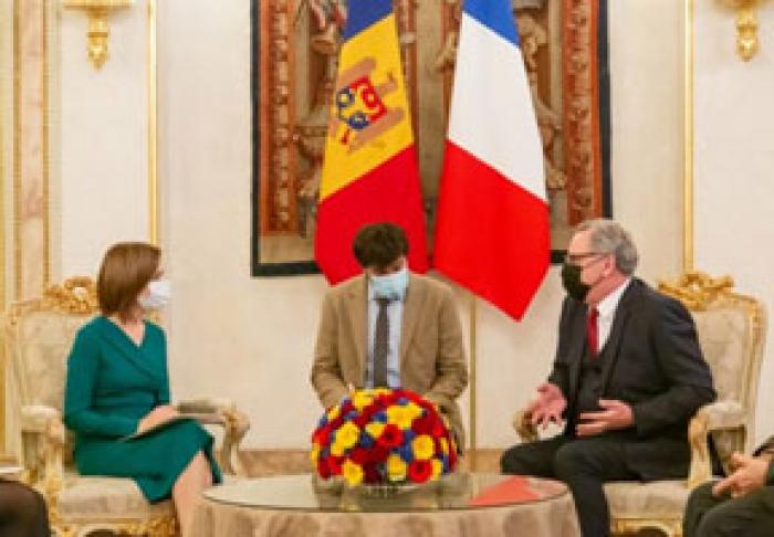 ПРЕЗИДЕНТ МОЛДОВЫ ОБСУДИЛА С ПРЕДСЕДАТЕЛЕМ НАЦСОБРАНИЯ И МИДА ФРАНЦИИ ДВУСТОРОННИЕ ОТНОШЕНИЯ