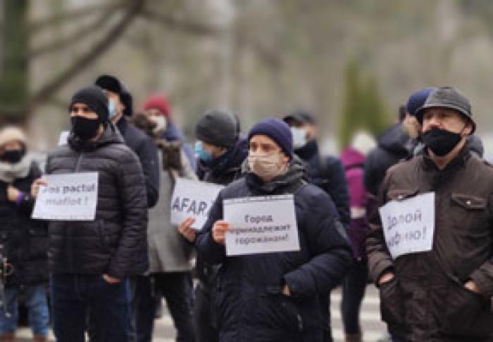 ПРОТЕСТ ПРОТИВ СТРОИТЕЛЬСТВА В ИСТОРИЧЕСКОМ ЦЕНТРЕ КИШИНЕВА