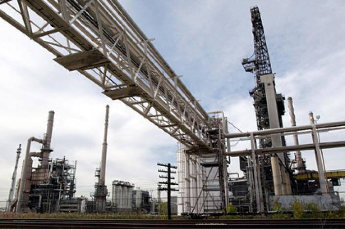 Цена нефти вновь превысила показатель января прошлого года