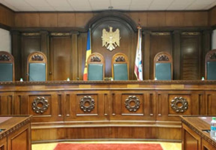 УКАЗ ПРЕЗИДЕНТА О ПОВТОРНОМ ВЫДВИЖЕНИИ НАТАЛЬИ ГРАВИЛИЦЫ КАНДИДАТОМ НА ПОСТ ПРЕМЬЕР-МИНИСТРА ВЫЗВАЛ СПОРЫ СТОРОН В КС