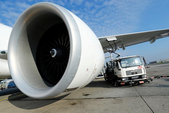 Великобритания запретила полеты некоторых Boeing 777
