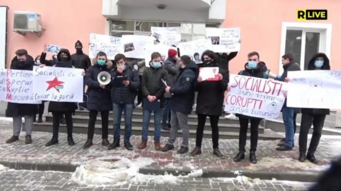 В Кишинёве обернулся скандалом флешмоб у офиса ПСРМ