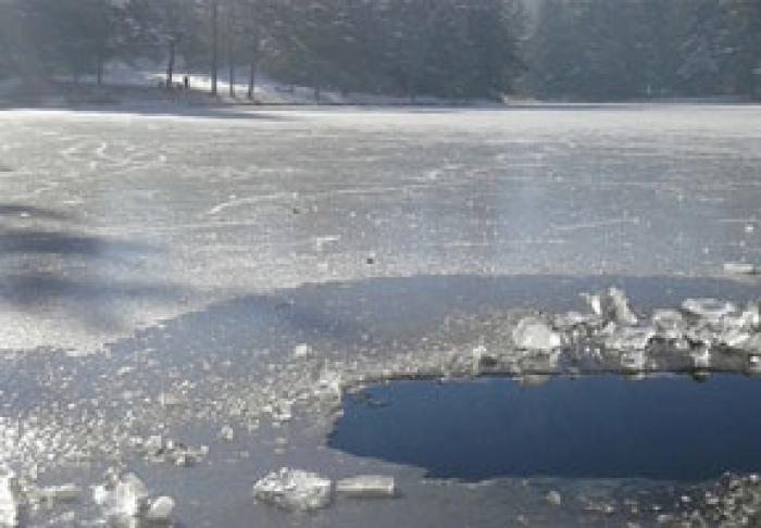 В РАЙОНЕ ЯЛОВЕНЬ УТОНУЛИ ДВА ЧЕЛОВЕКА, ПРОВАЛИВШИСЬ ПОД ЛЕД