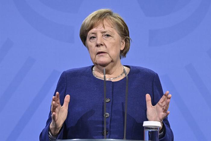 Меркель поздравила Горбачева с 90-летием