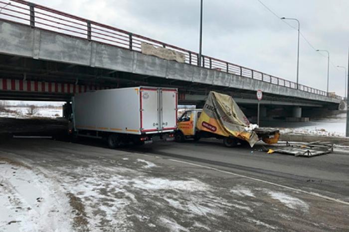 «Мост глупости» в Петербурге закрыли