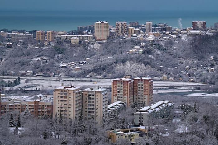 Отдохнувшая в Сочи россиянка назвала курорт Москвой и поделилась разочарованиями