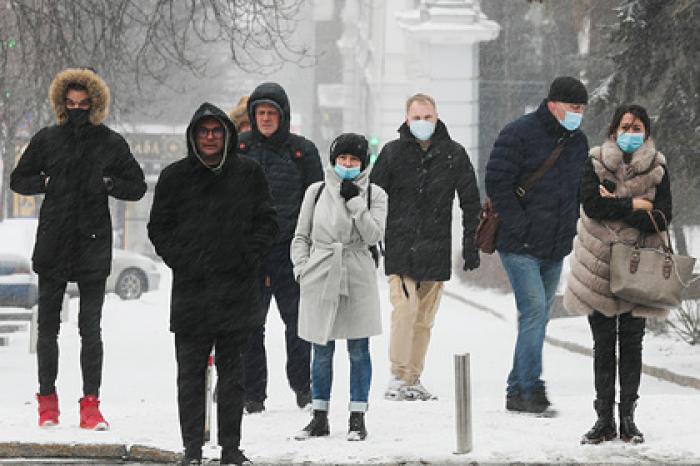 Украинцев обязали носить маски на улице в «красной» зоне карантина