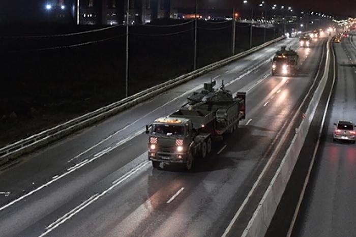 В Москву перебросили военную технику для участия в параде Победы