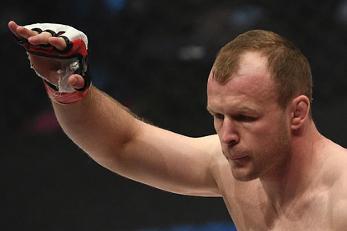 Шлеменко подерется с бывшим чемпионом Bellator
