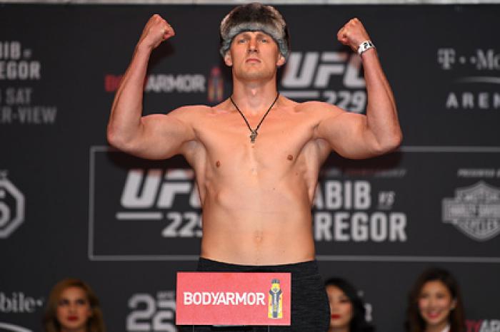 Волков высказался о геях в MMA
