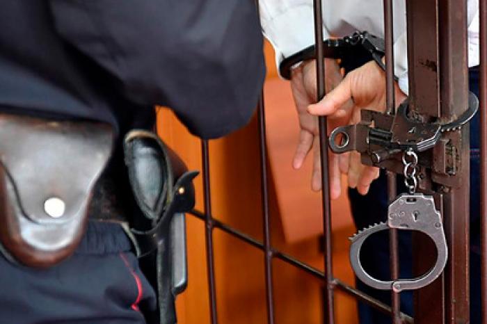 Задушивший в отеле стюардессу россиянин получил девять лет