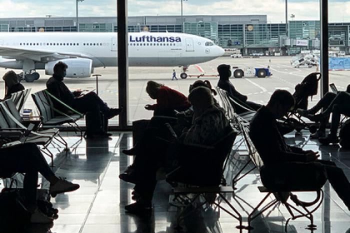Германия объяснила причину отмены авиарейсов в Россию