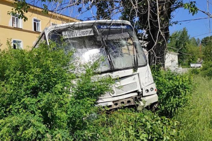 Появились подробности ДТП с шестью жертвами в Свердловской области