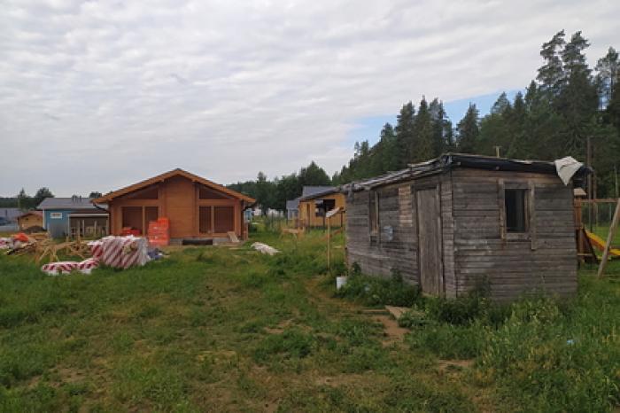 В России разыщут владельцев заброшенных домов и участков