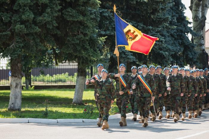 40 militari pleacă în Kosovo. Aureliu Ciocoi: „Prin participarea la misiunile internaționale de menținere a păcii, Republica Moldova contribuie la generarea securității”