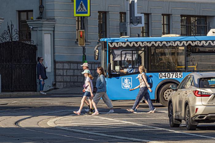 Общественный транспорт в России предложили перевести на газ