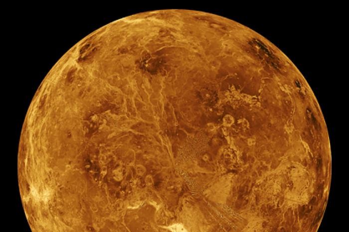 Объяснена загадка признаков жизни на Венере