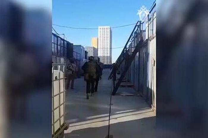 Появилось видео задержания спецназом ФСБ готовившего теракт в Московской области