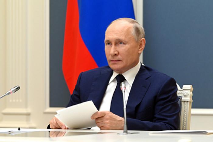 Путин раскритиковал взлетную полосу в российском городе