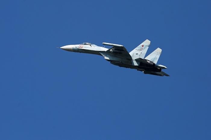 Российские истребители сопроводили самолеты-разведчики США над Черным морем