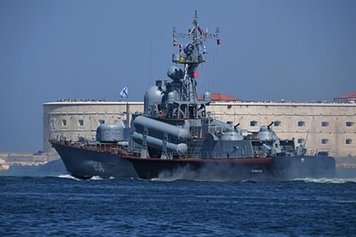Терпящее бедствие украинское судно отказалось от помощи России