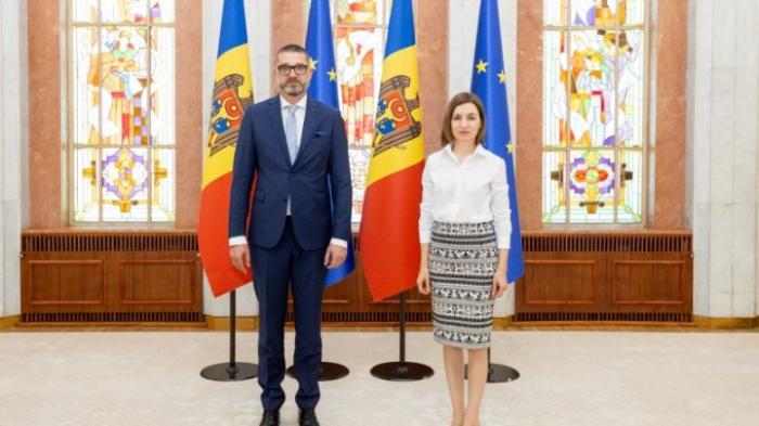 Șeful statului a primit scrisorile de acreditare ale noului ambasador al României în Moldova, Cristian-Leon Țurcanu