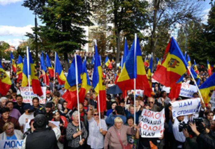 ​DATELE ORGANIZATORILOR PROTESTULUI ŞI POLIŢIEI DESPRE NUMĂRUL DE PARTICIPANŢI DIFERĂ FOARTE MULT