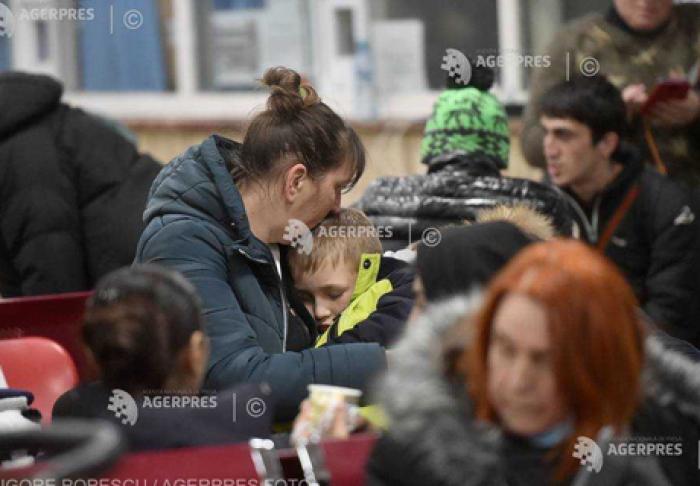 UNHCR: Numărul refugiaţilor din Ucraina în alte ţări din Europa a depăşit pragul de 8 milioane