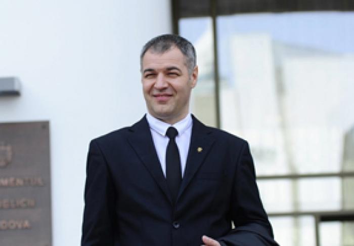 (VIDEO) FOSTUL LIDER AL PARTIDULUI UNITĂŢII NAȚIONALE OCTAVIAN ŢÎCU VA CANDIA LA FUNCŢIA DE PREȘEDINTE ÎN 2024