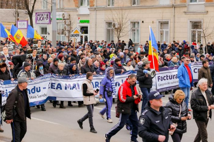 (VIDEO) MIŞCAREA „PENTRU POPOR” CERE ACHITAREA DE CĂTRE STAT A FACTURILOR POPULAŢIEI PENTRU GAZ, CĂLDURĂ ŞI ELECTRICITATE