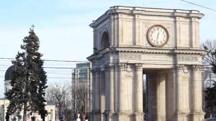 В Кишинёве зажгут сине-желтую подсветку в первую годовщину вторжения России в Украину