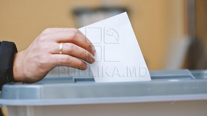 Sistem de vot online. Cum vor putea moldovenii care nu vor putea ajunge la secțiile de vot