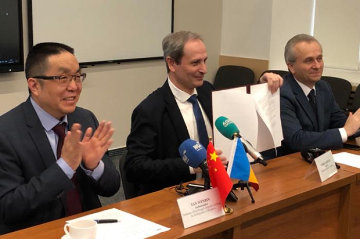 UNIVERSITATEA TEHNICĂ DIN MOLDOVA ȘI UNIVERSITATEA AGRARĂ DIN CHINA AU SEMNAT UN MEMORANDUM DE COOPERARE