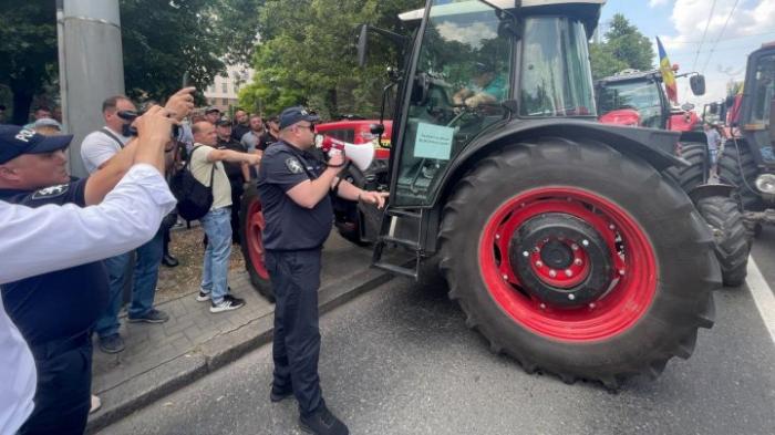 Forța Fermierilor condamnă declarațiile ministrului Agriculturii. Bolea: S-au luat bani de la copii ca să fie dați agricultorilor 200 milioane de lei