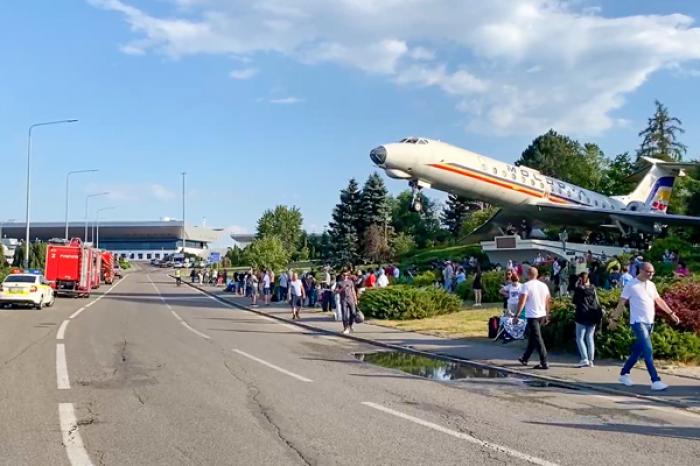 ATACATORUL DE PE AEROPORTUL DIN CHIȘINĂU ESTE UN CETĂȚEAN AL TADJIKISTANULUI ÎN VÂRSTĂ DE 43 DE ANI