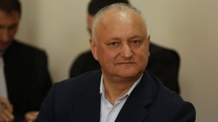 Igor Dodon califică remanierile guvernamentale drept o "reparație cosmetică" și cere alegeri parlamentare și prezidențiale anticipate