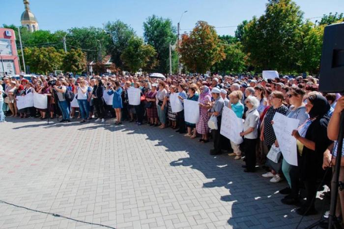 СТОРОННИКИ ЗАПРЕЩЕННОЙ ПАРТИИ «ШОР» ПРОВЕЛИ В КОМРАТЕ МИТИНГ В ПОДДЕРЖКУ ИЗБРАННОГО БАШКАНА ГАГАУЗИИ