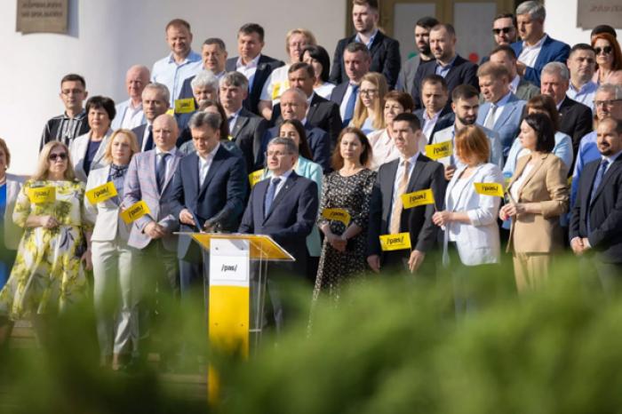 (ВИДЕО) PAS ПОДВЕЛА ИТОГИ ДВУХ ЛЕТ У ВЛАСТИ И СЧИТАЕТ, ЧТО ЗА ЭТО ВРЕМЯ НЕЛЬЗЯ ИСПРАВИТЬ ВСЕ УПУЩЕННОЕ ЗА 30 ЛЕТ