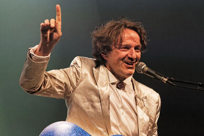 CUNOSCUTULUI INTERPRET GORAN BREGOVIC NU I-A FOST PERMISĂ INTRAREA ÎN MOLDOVA LA UN FESTIVAL