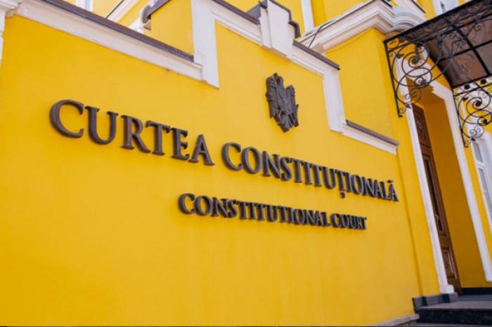 CURTEA CONSTITUȚIONALĂ A SUSPENDAT EXAMINAREA SESIZĂRII DEPUTAȚILOR DIN PARTEA „ŞOR” CARE AU CONTESTAT MODIFICĂRILE LA CODUL ELECTORAL