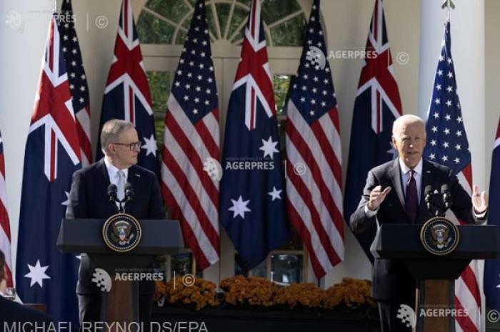 Joe Biden salută alianţa cu Australia şi avertizează Beijingul